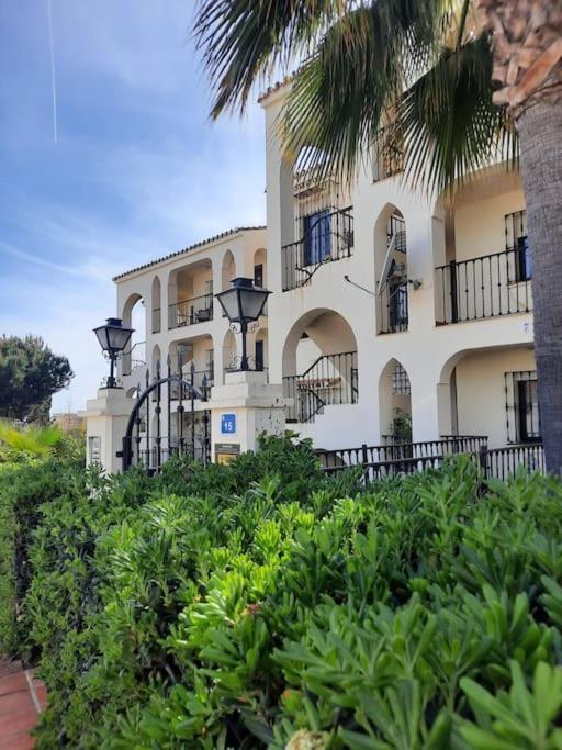 Cozy Nearly Sea,tennis,bars And Other Appartement Málaga